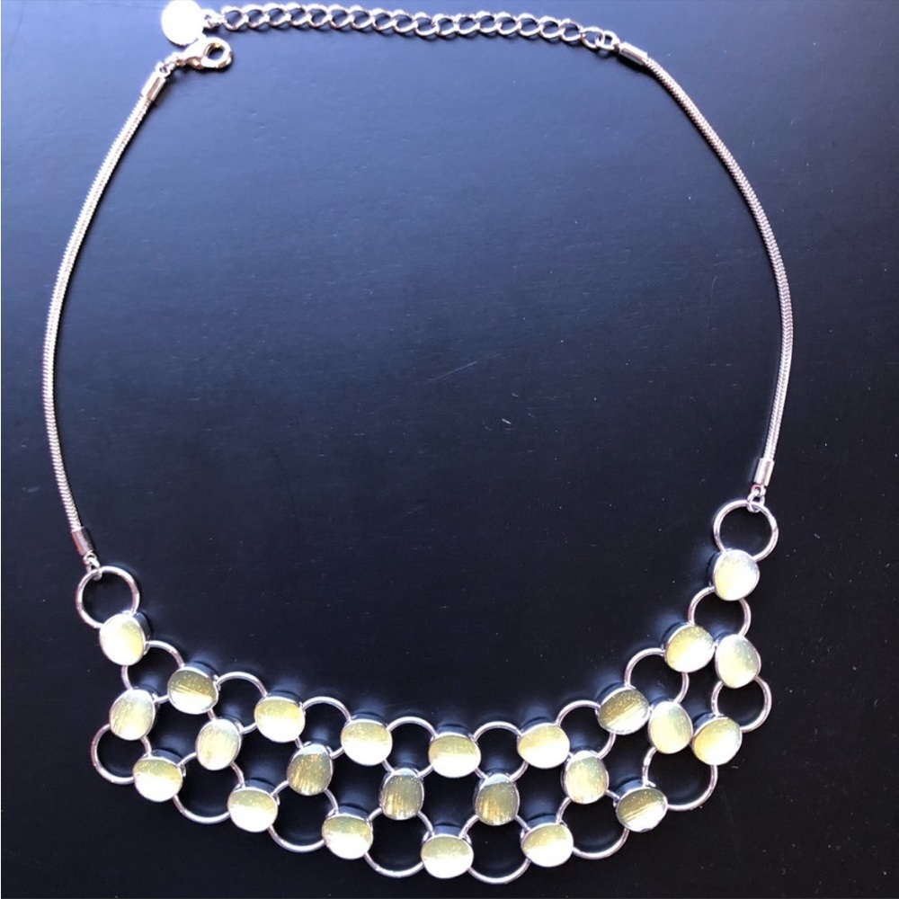 Beautiful Ikita accent Necklace!